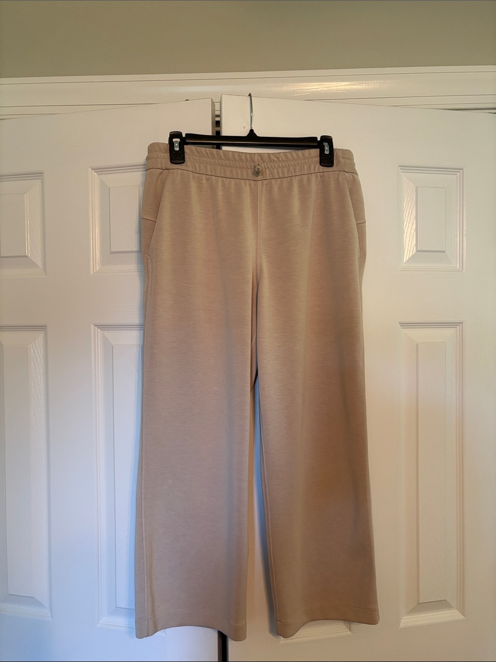 Lululemon Wide Leg Cropped Pants in the color bone. NWOT.